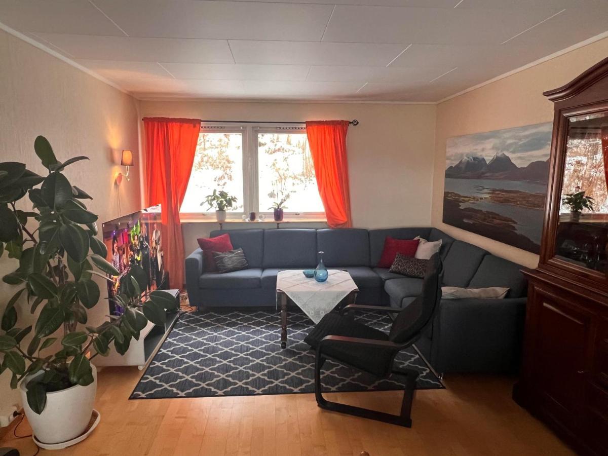 Вилла Large House With Spectacular View Тромсё Экстерьер фото